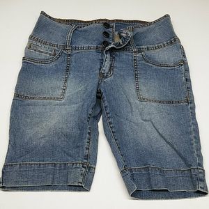 Crest Jeans Shorts Size 9/10